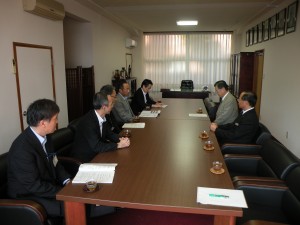 鳥取県、鳥取労働局、県教育委員会が来会
